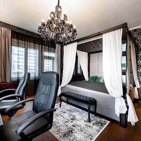 Premium Apt Kosice Center 3 Room 150M2 Hlavna Ulica Exteriör bild