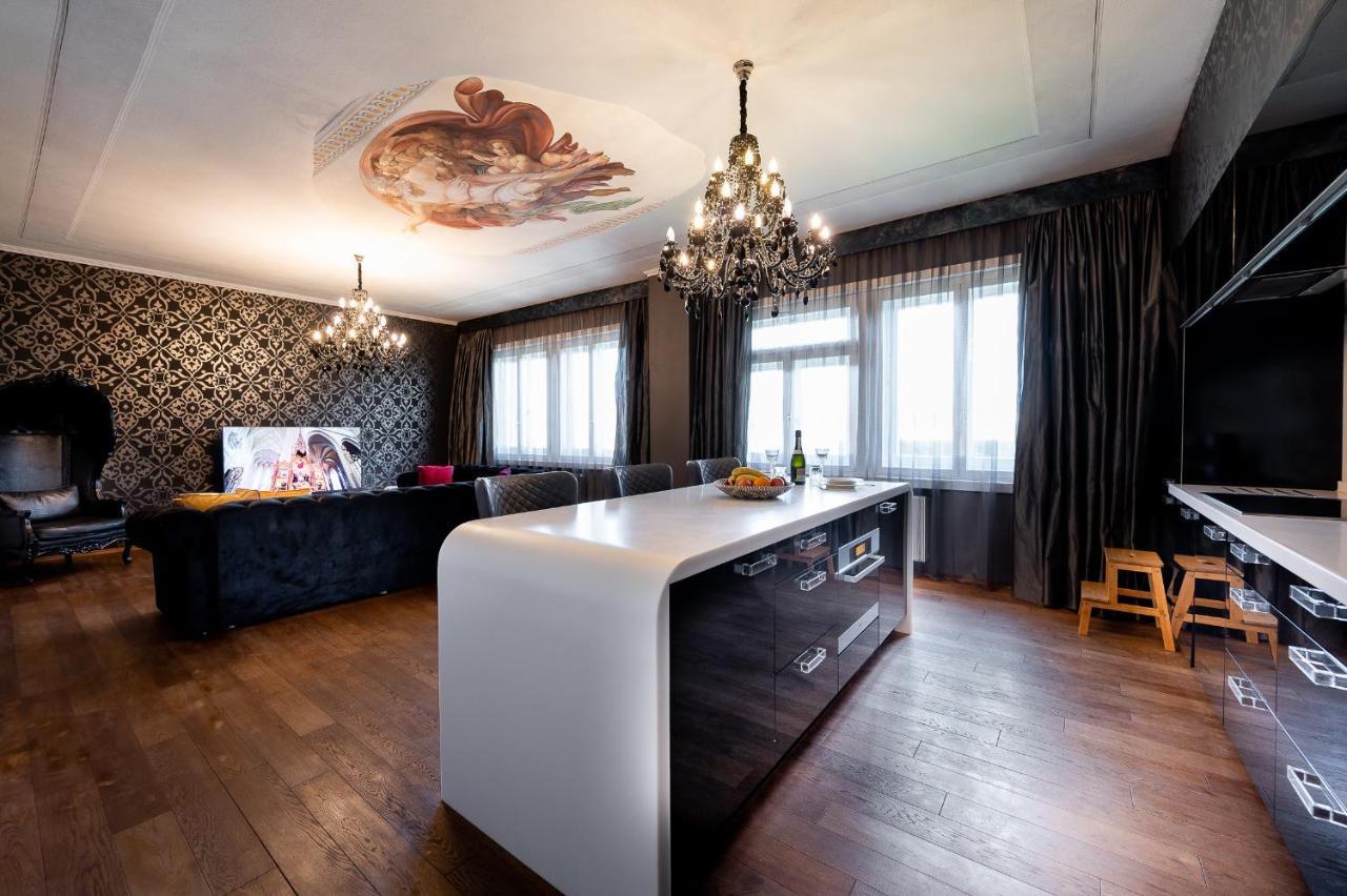 Premium Apt Kosice Center 3 Room 150M2 Hlavna Ulica Exteriör bild