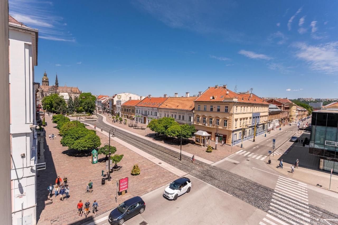 Premium Apt Kosice Center 3 Room 150M2 Hlavna Ulica Exteriör bild