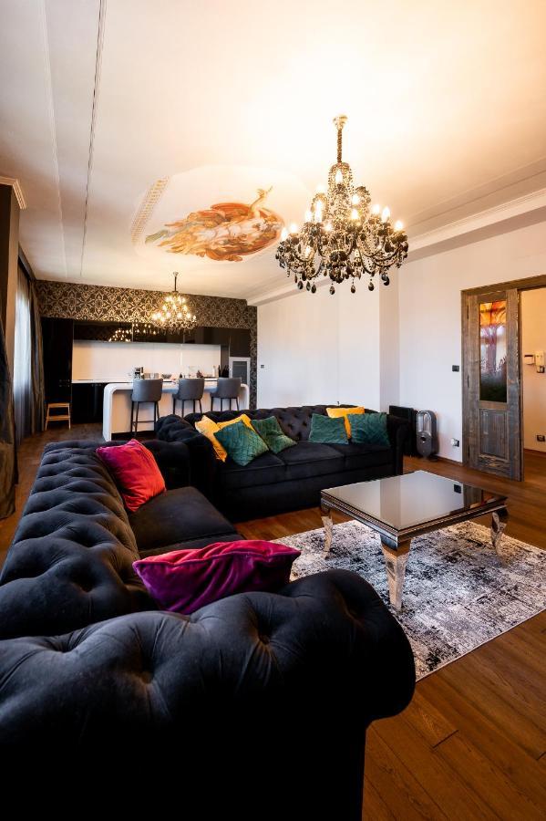 Premium Apt Kosice Center 3 Room 150M2 Hlavna Ulica Exteriör bild