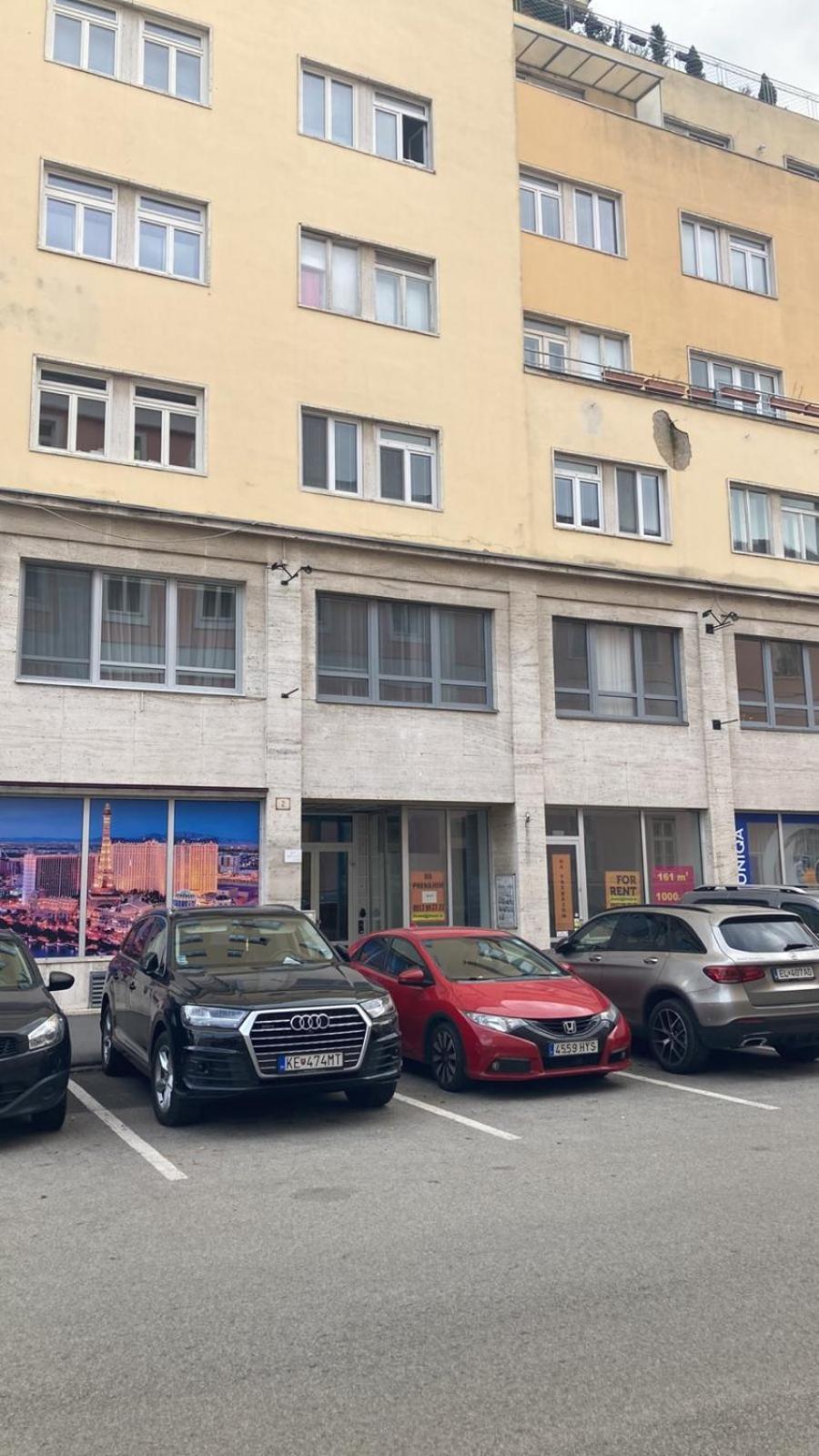 Premium Apt Kosice Center 3 Room 150M2 Hlavna Ulica Exteriör bild